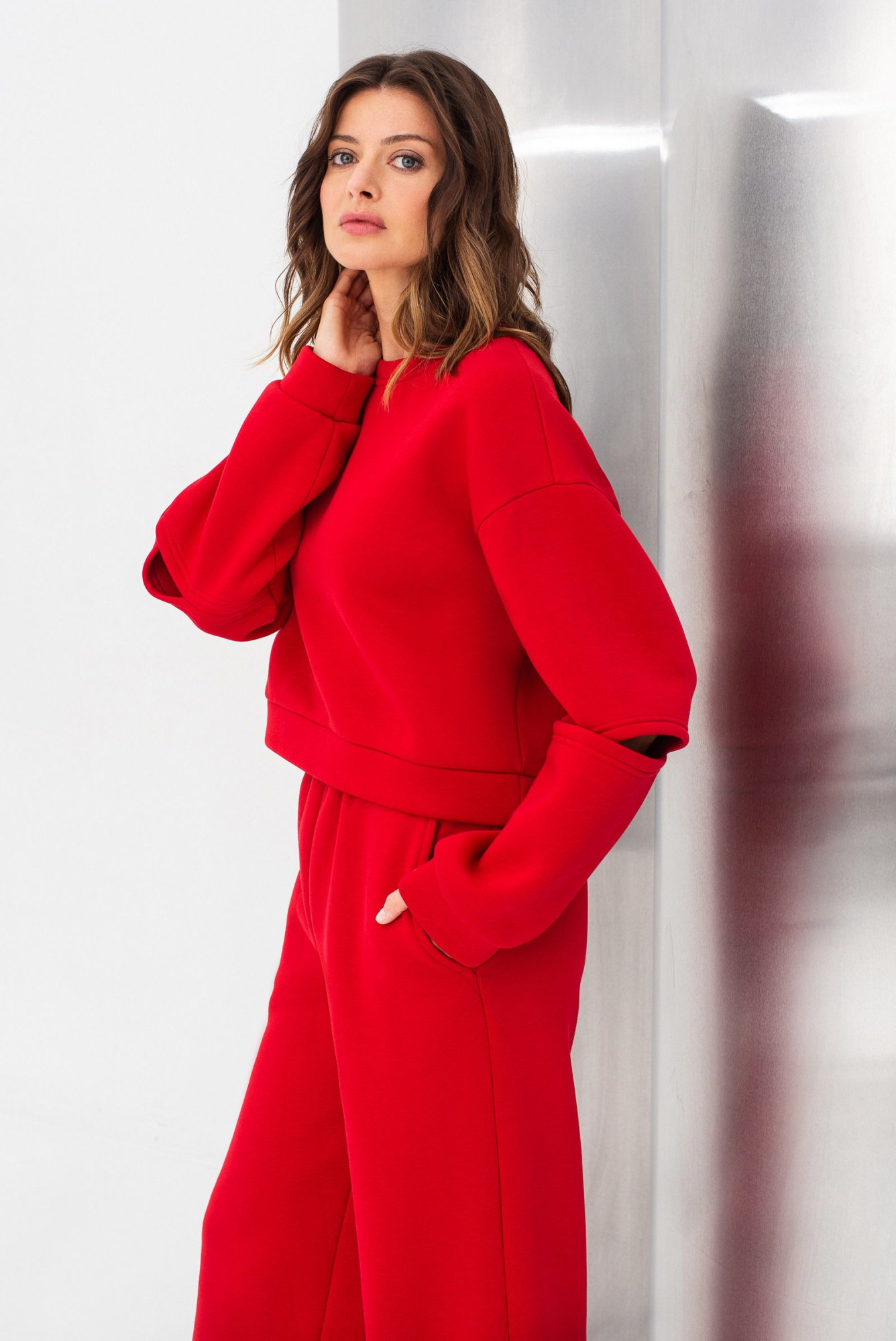 Світшот трикотажний червоного кольору Жалін 03