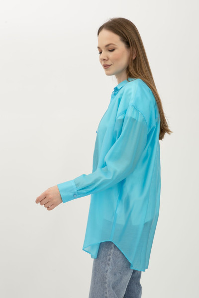 Подовжена напівпрозора блуза блакитна  в стилі оверсайз Леора 01