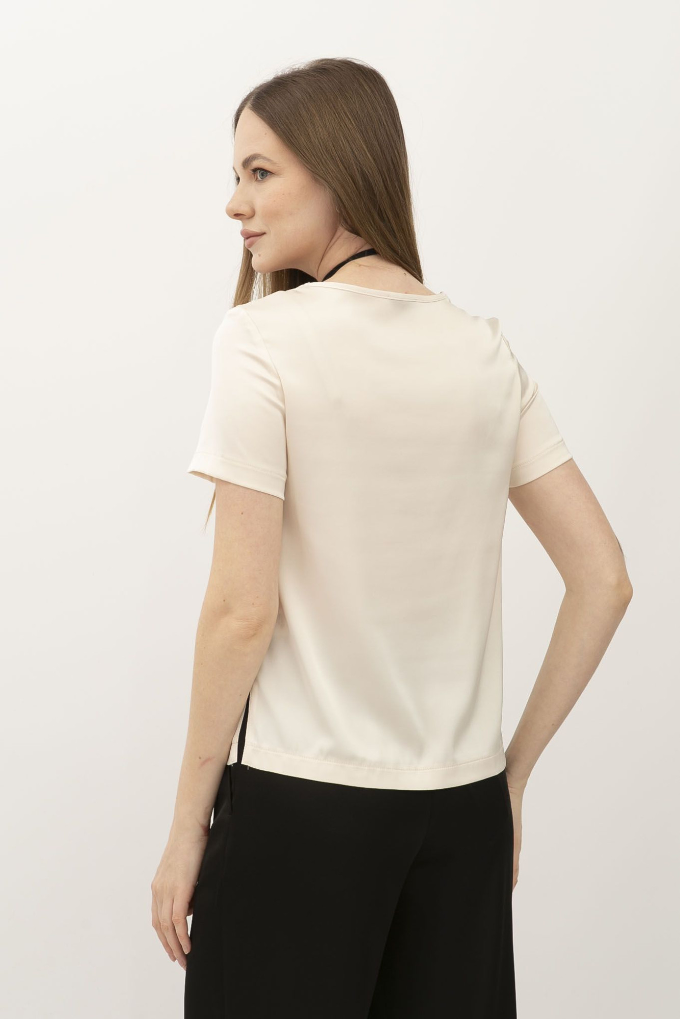 Блуза - футболка з шовку бежева Ламін 241