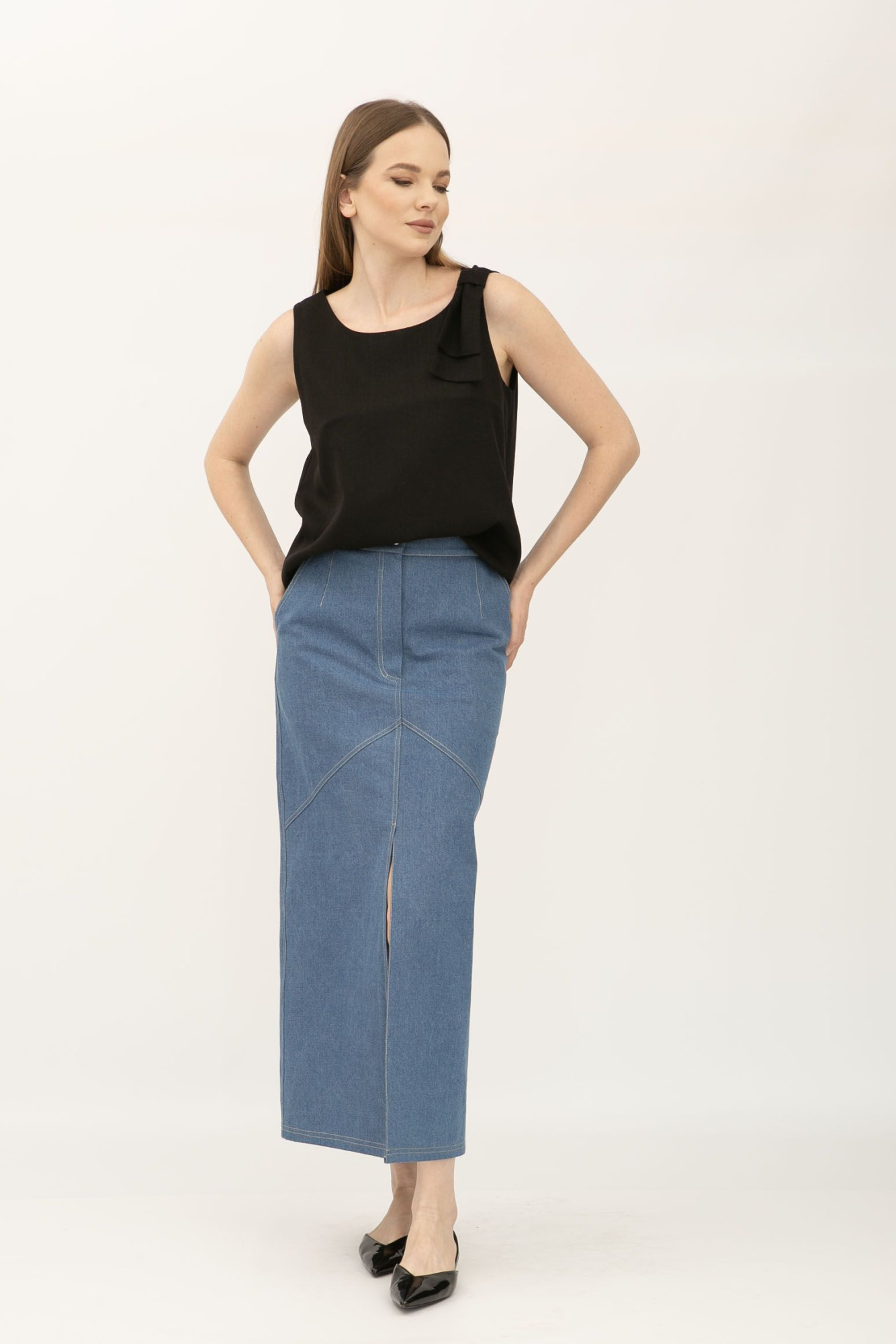 Блуза жіноча лляна чорна без рукав Пулін 1