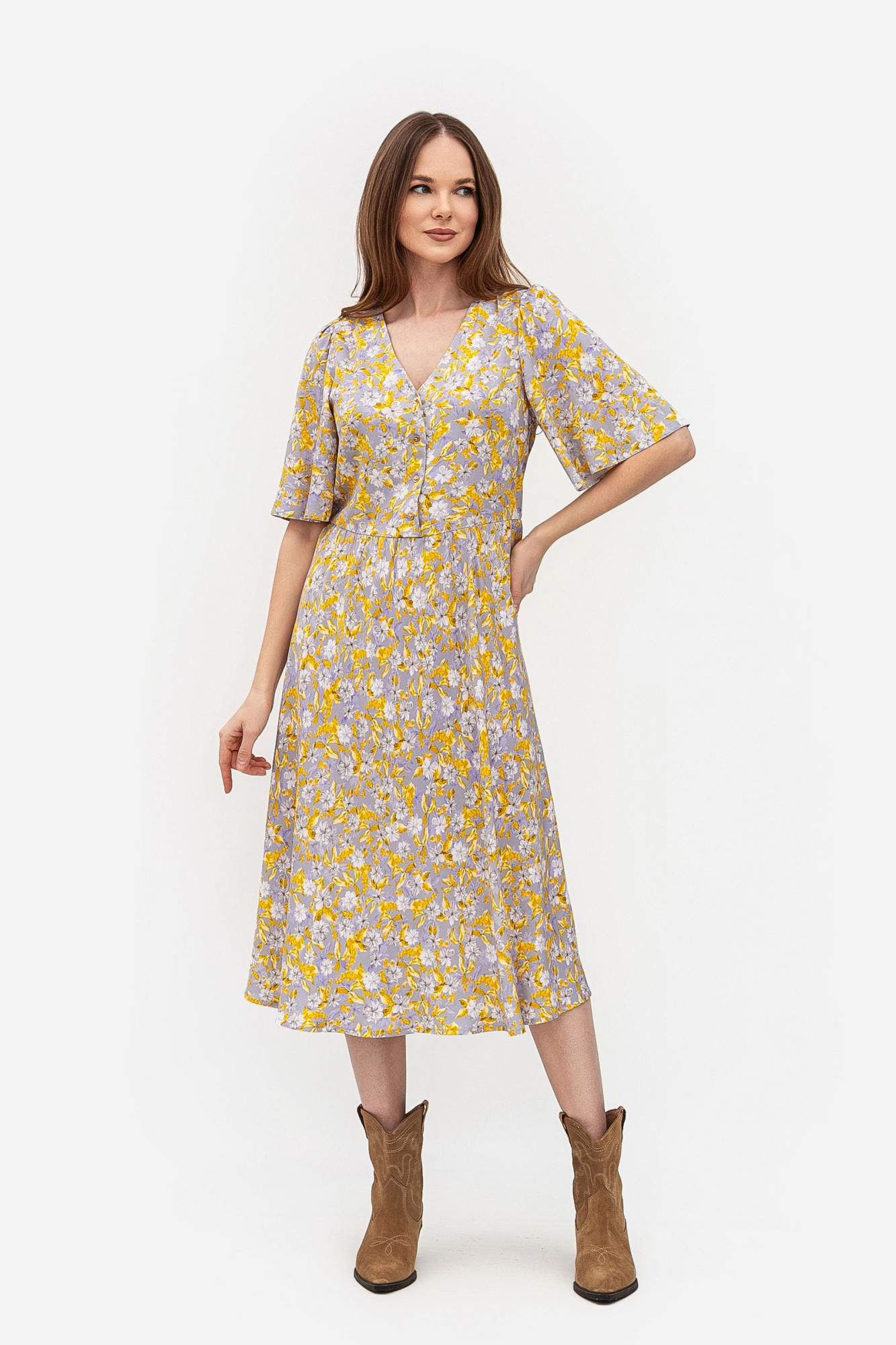 Сукня зі штапелю напівприталеного силуету сірого кольору Ортія 01