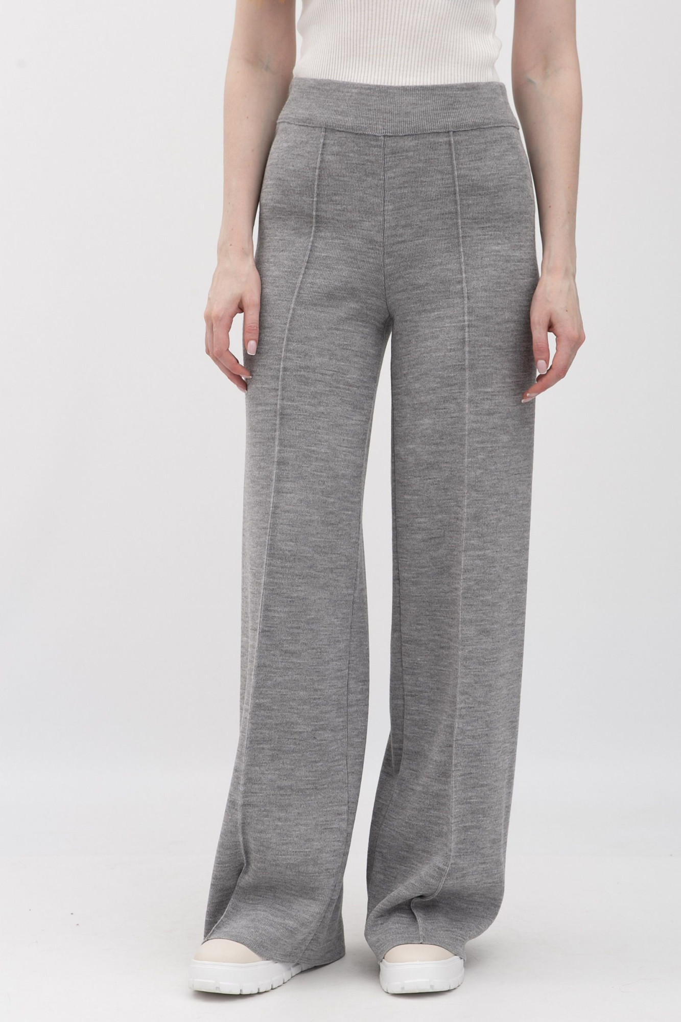 Брюки прямі трикотажні сірі 25218102