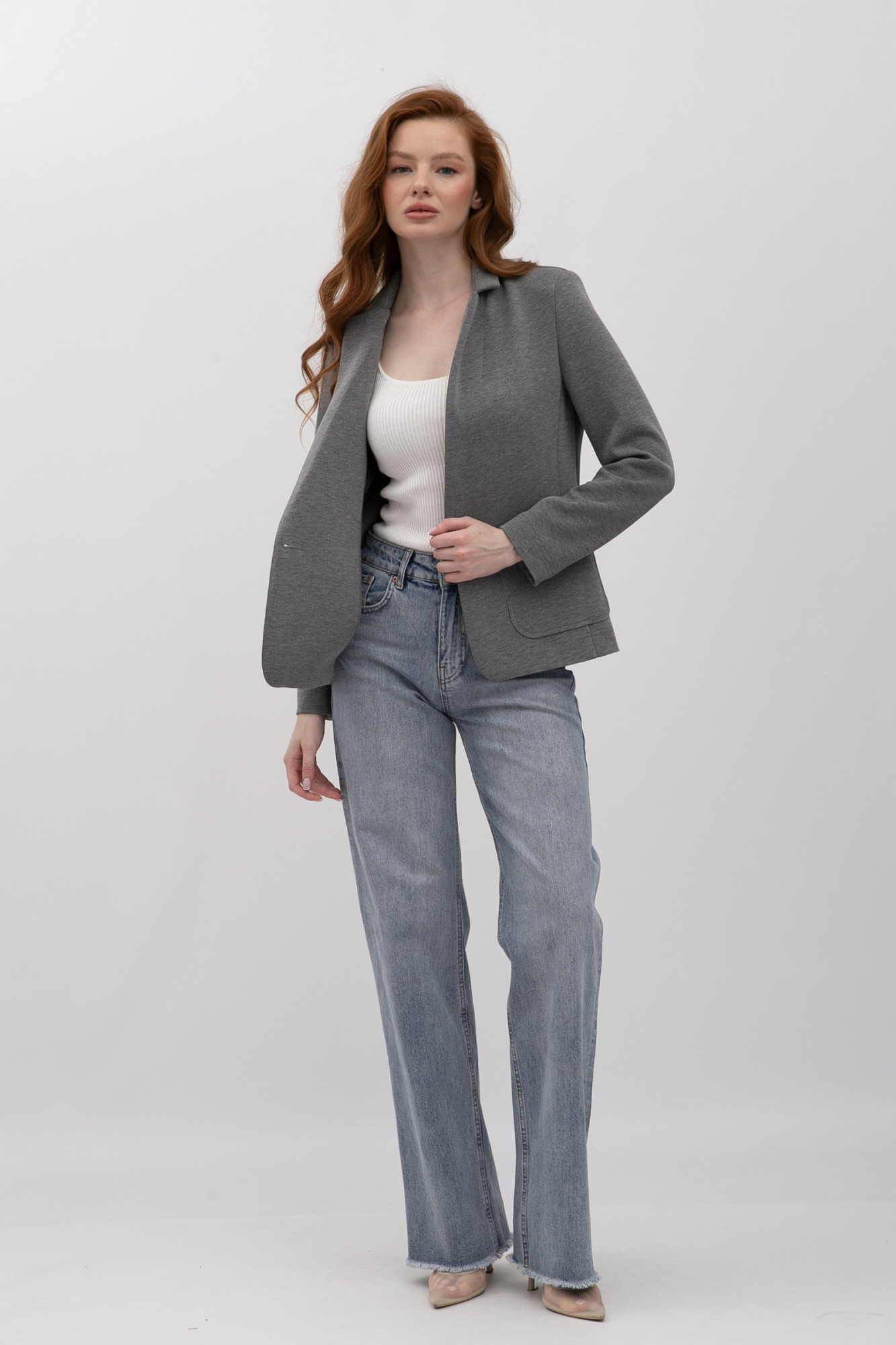 Однобортний сірий  жакет з трикотажу Сноу 19