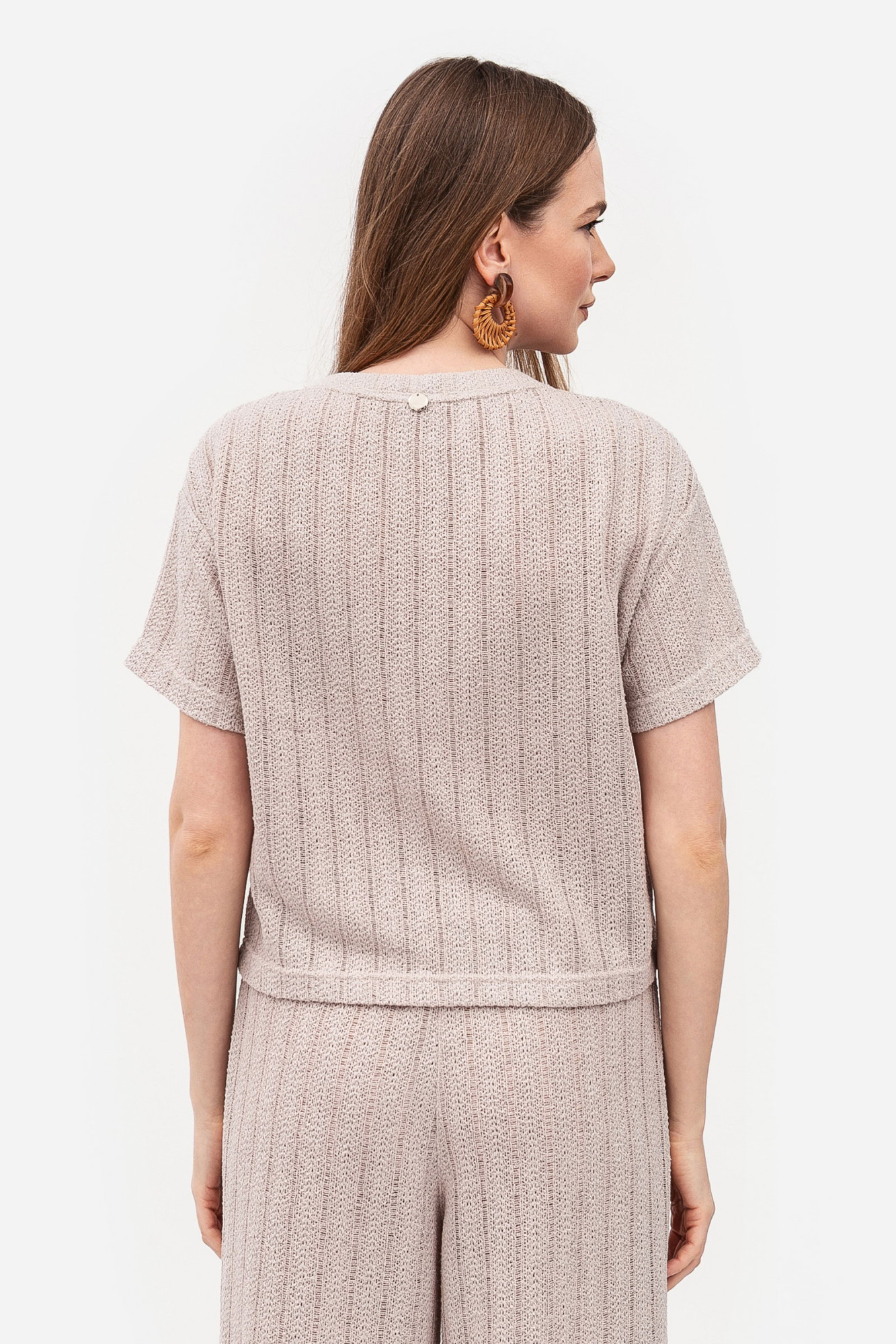 Трикотажна футболка бежевого  кольору Екліна 01