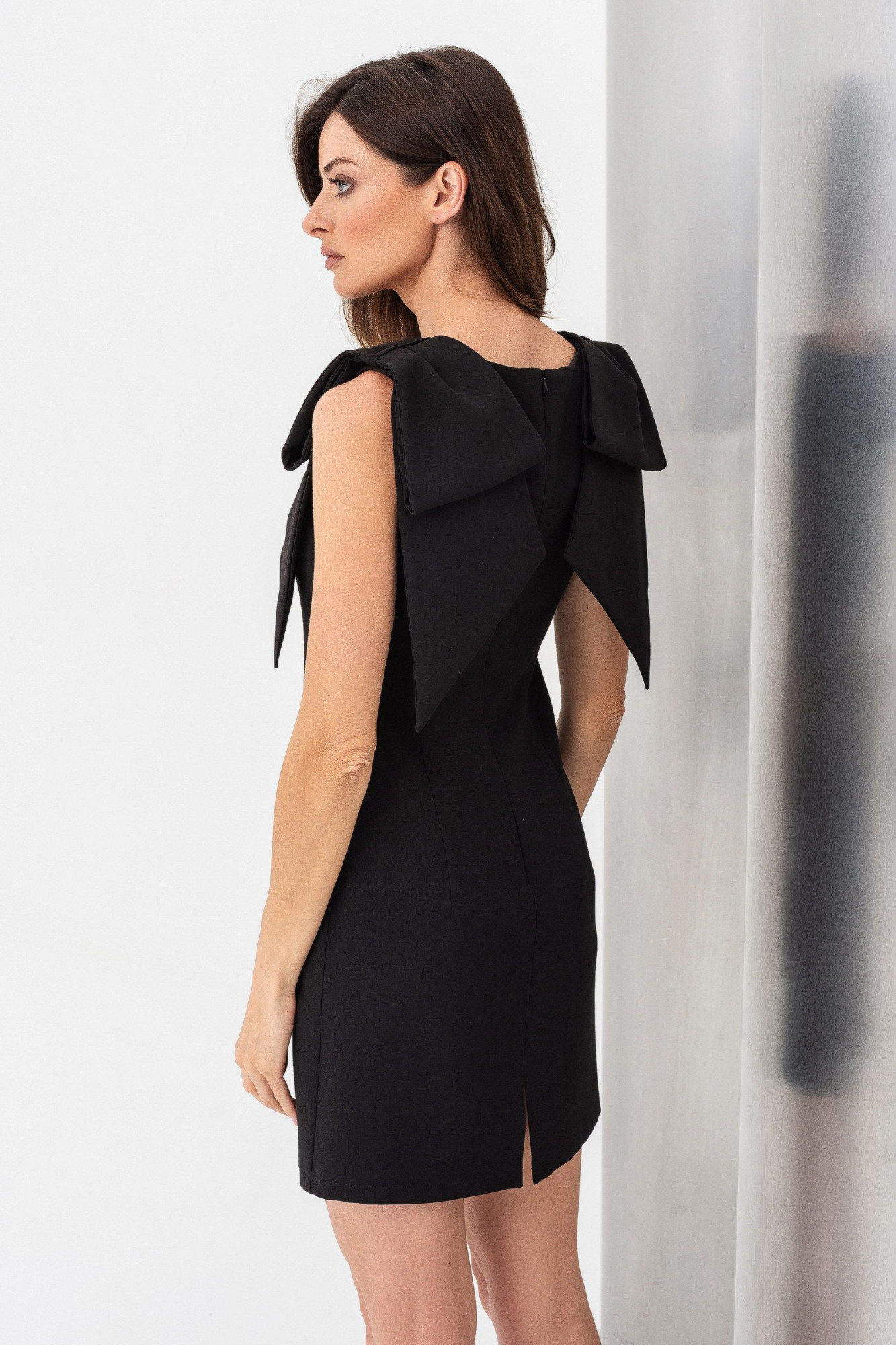 Сукня міні з костюмної тканин червона Ігре 01