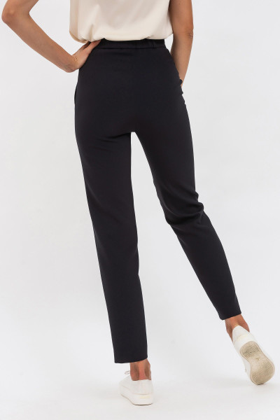 Класичні чорні штани для жінок звужені донизу Лєрой