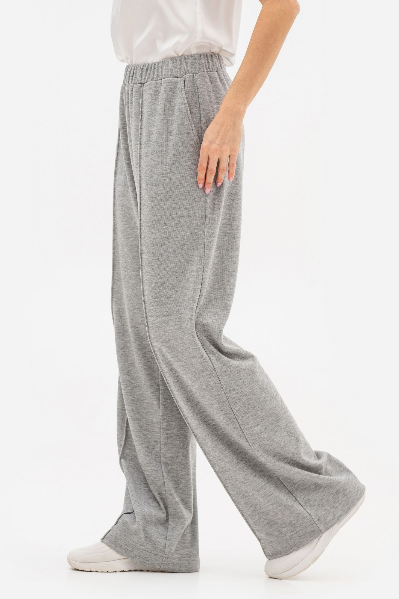 Трикотажні брюки сірого кольору Сурена