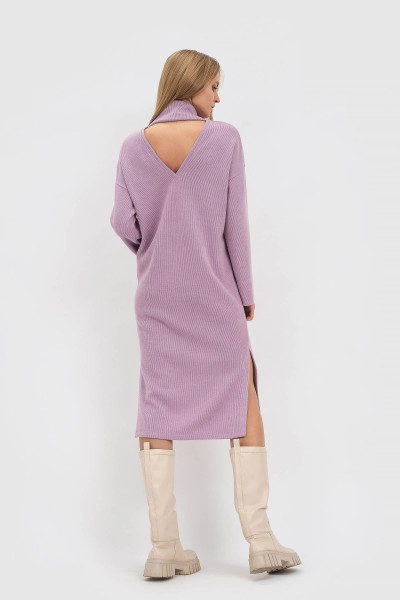 Трикотажна сукня з декором по спинці бузкового відтінку Сєгон