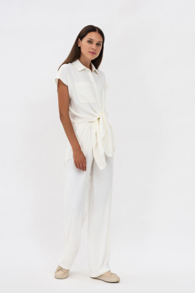 Костюм Молочний Дастін 202