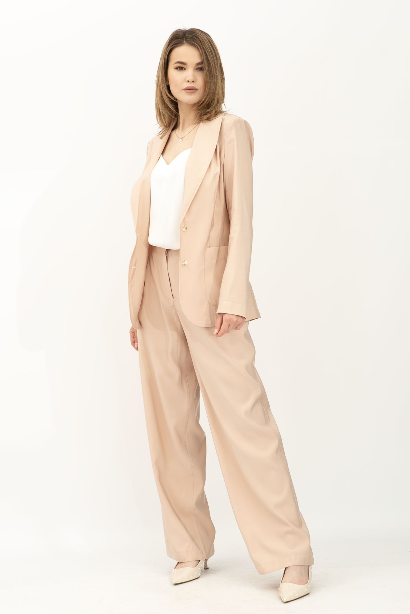 Костюм жіночій з бавовни бежевого кольору Віград 2