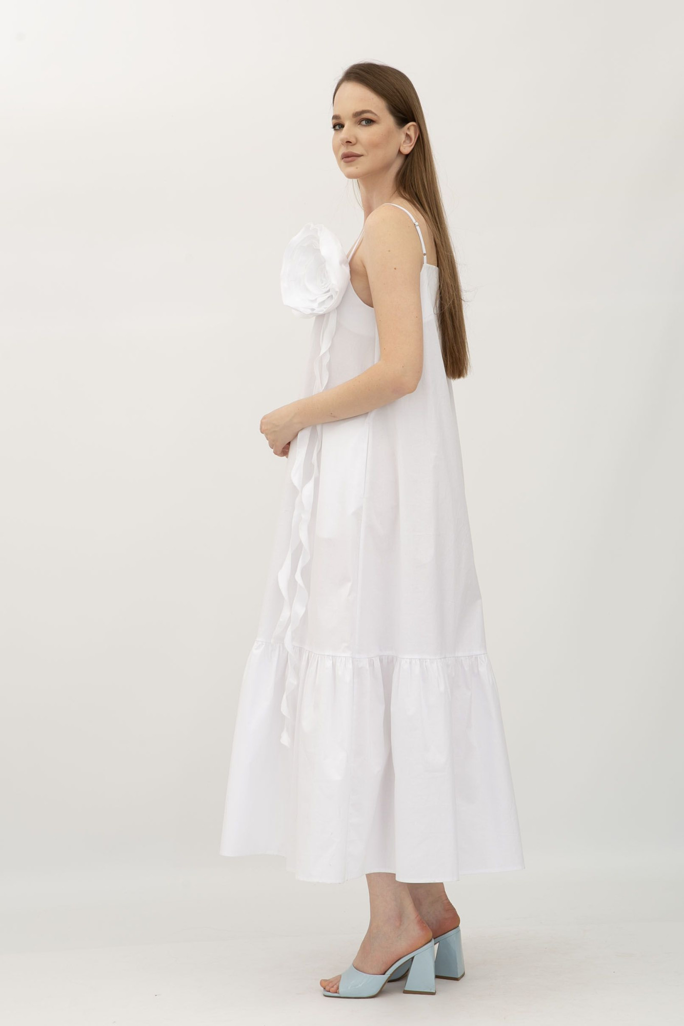 Максі сарафан на бретелях білий Ларуа 01