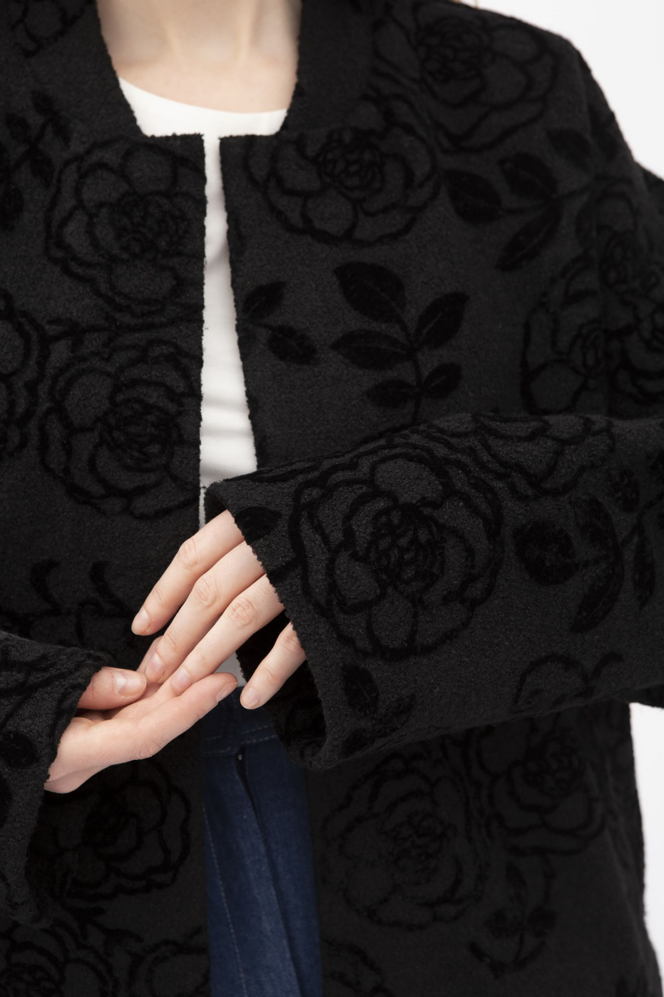 Куртка -бомбер прямого крою чорна Мірем