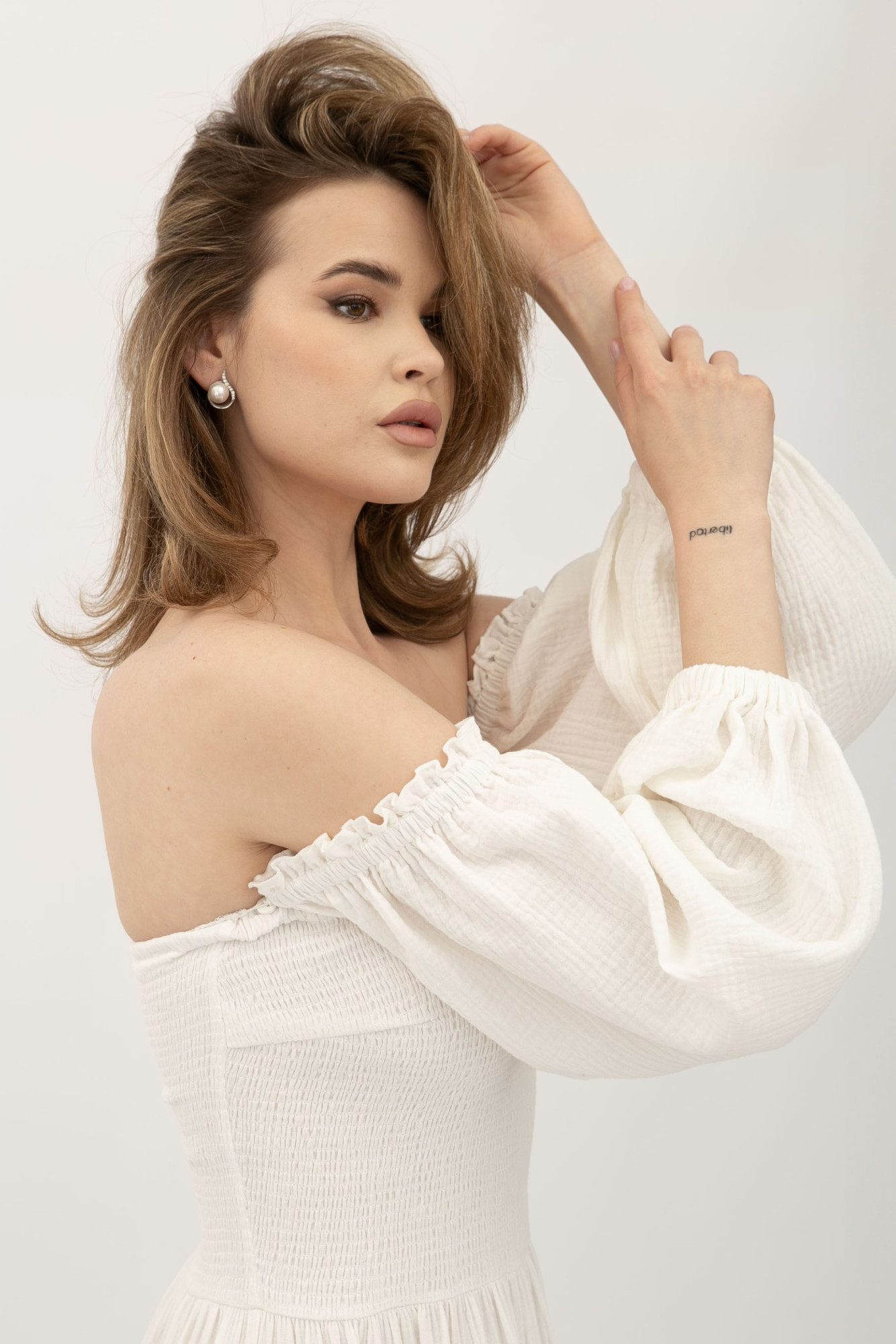 Сукня максі в молочна з корсетною частиною з нитки-резинки Тобі