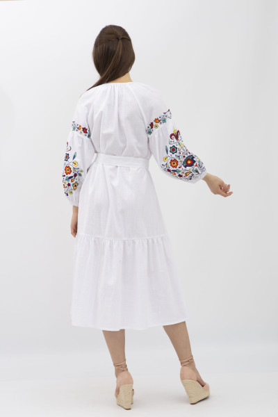 Жіноча сукня вишиванка з бавовни білого кольору Петріс 01