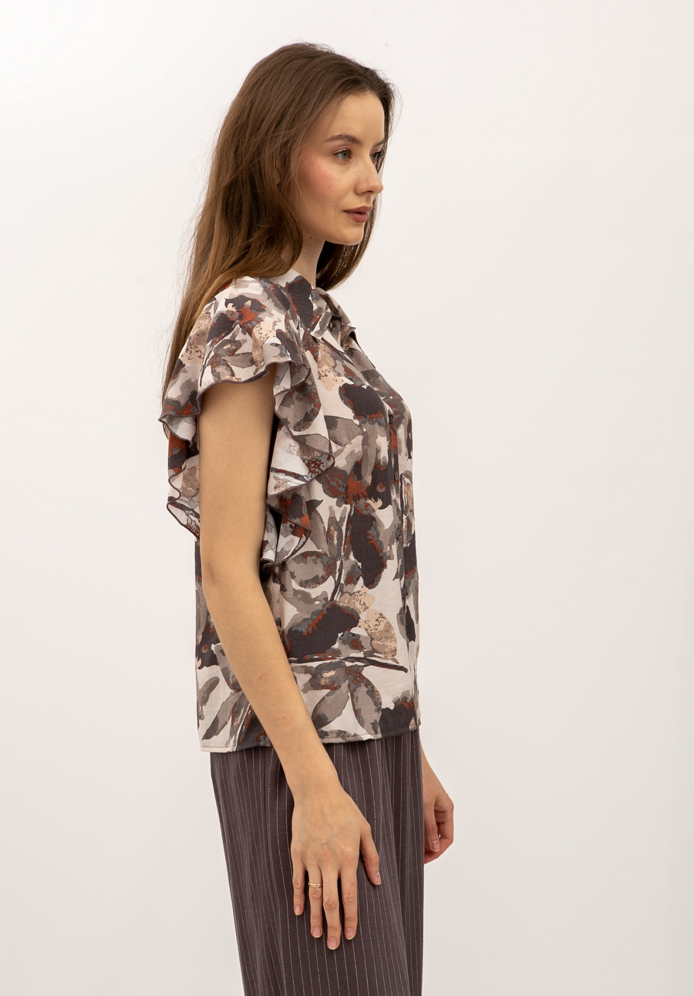 Блуза прямого силуету коричневого кольору Омарі