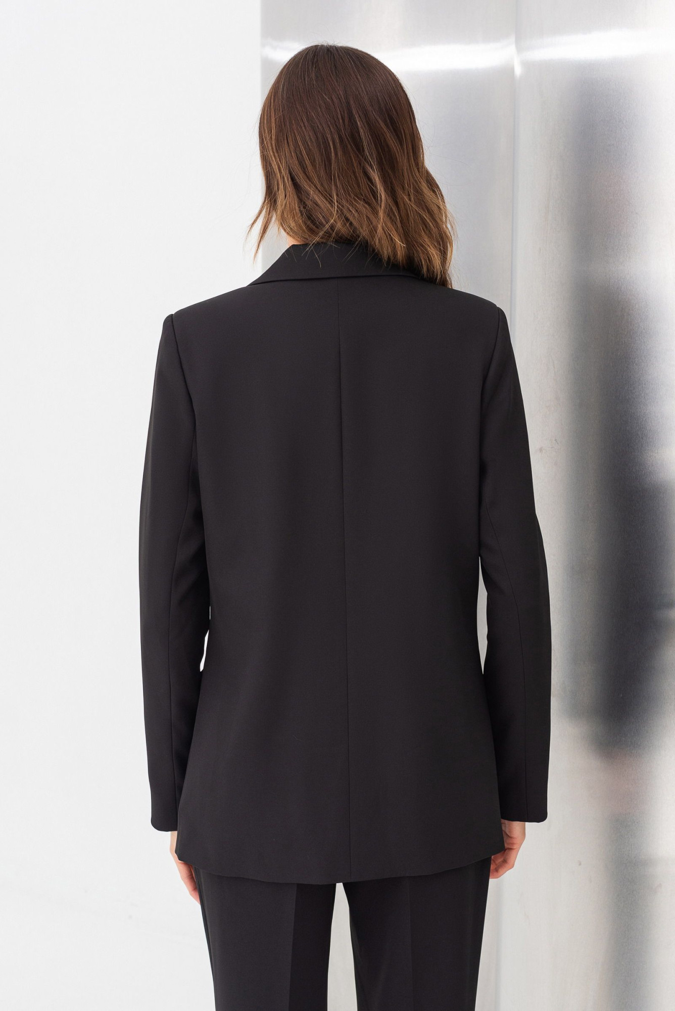 Жакет жіночій однобортний чорного  кольору Агріна