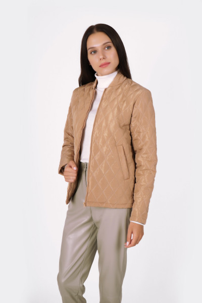 Стильна жіноча куртка зі стьобаної тканини молочного відтінку Астея 02