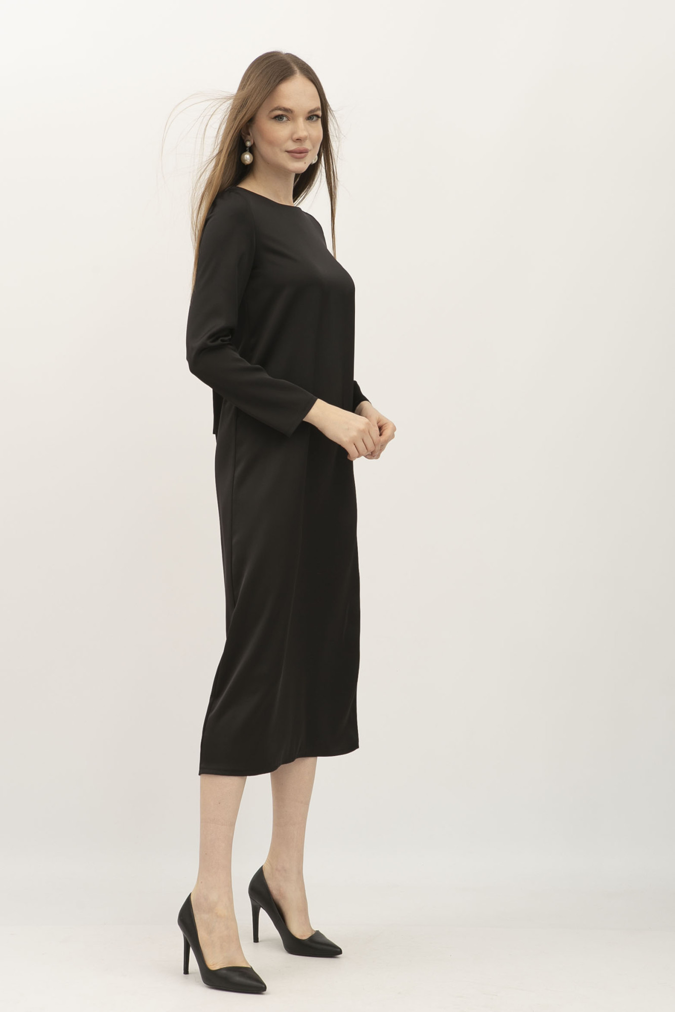 Сукня чорна з сатину вільного силуету Амелі 03