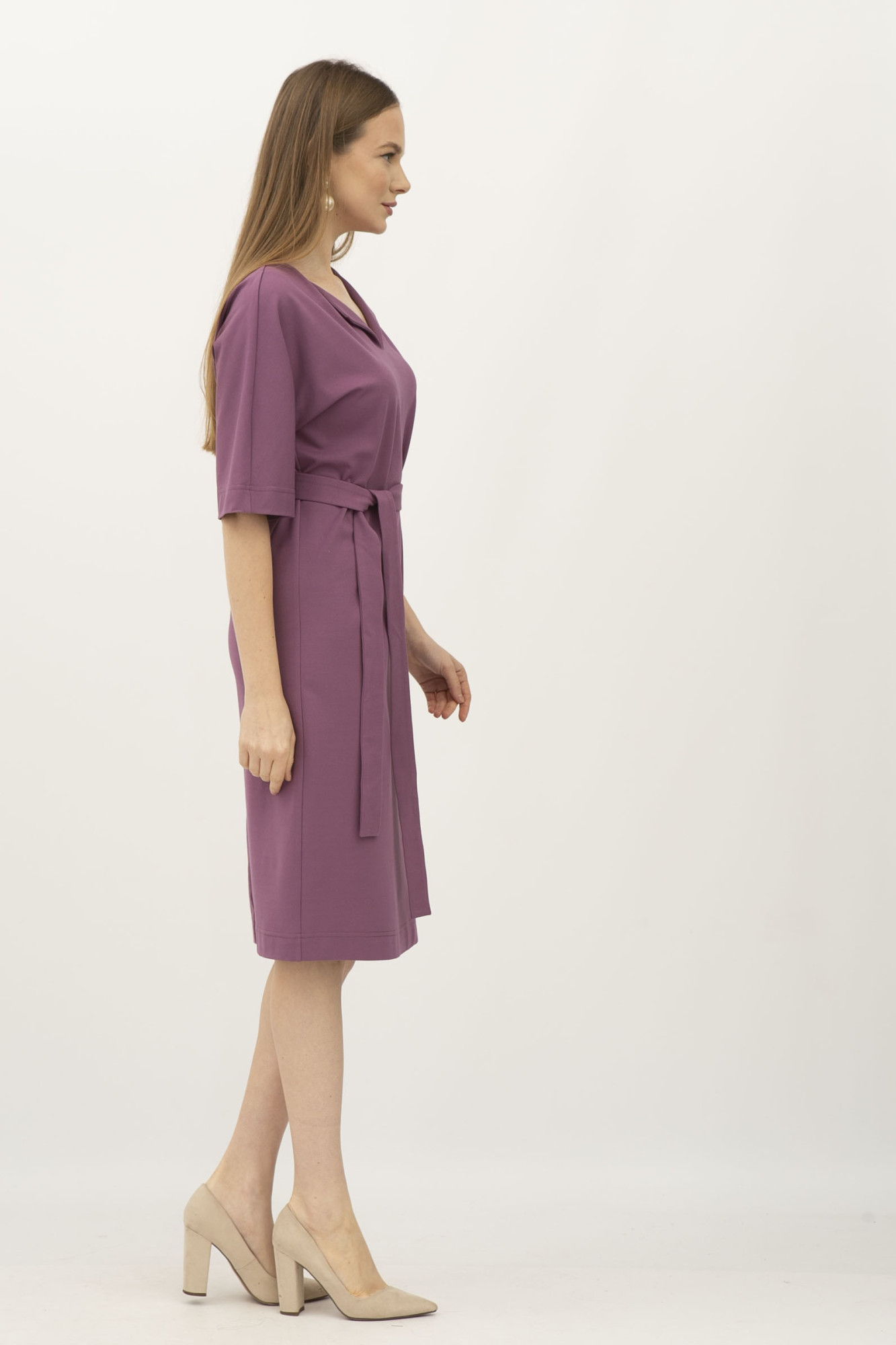 Сукня бузкова з еластичної тканини прямого силуету Нурін 01