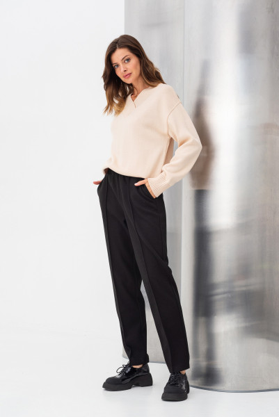 Брюки чорні з вмістом вовни завужені до низу Фрея