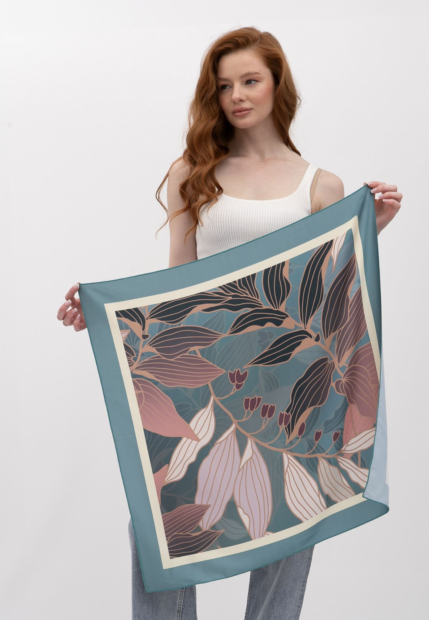 Шовкова  хустка з авторським принтом квітів 202405 Хустка