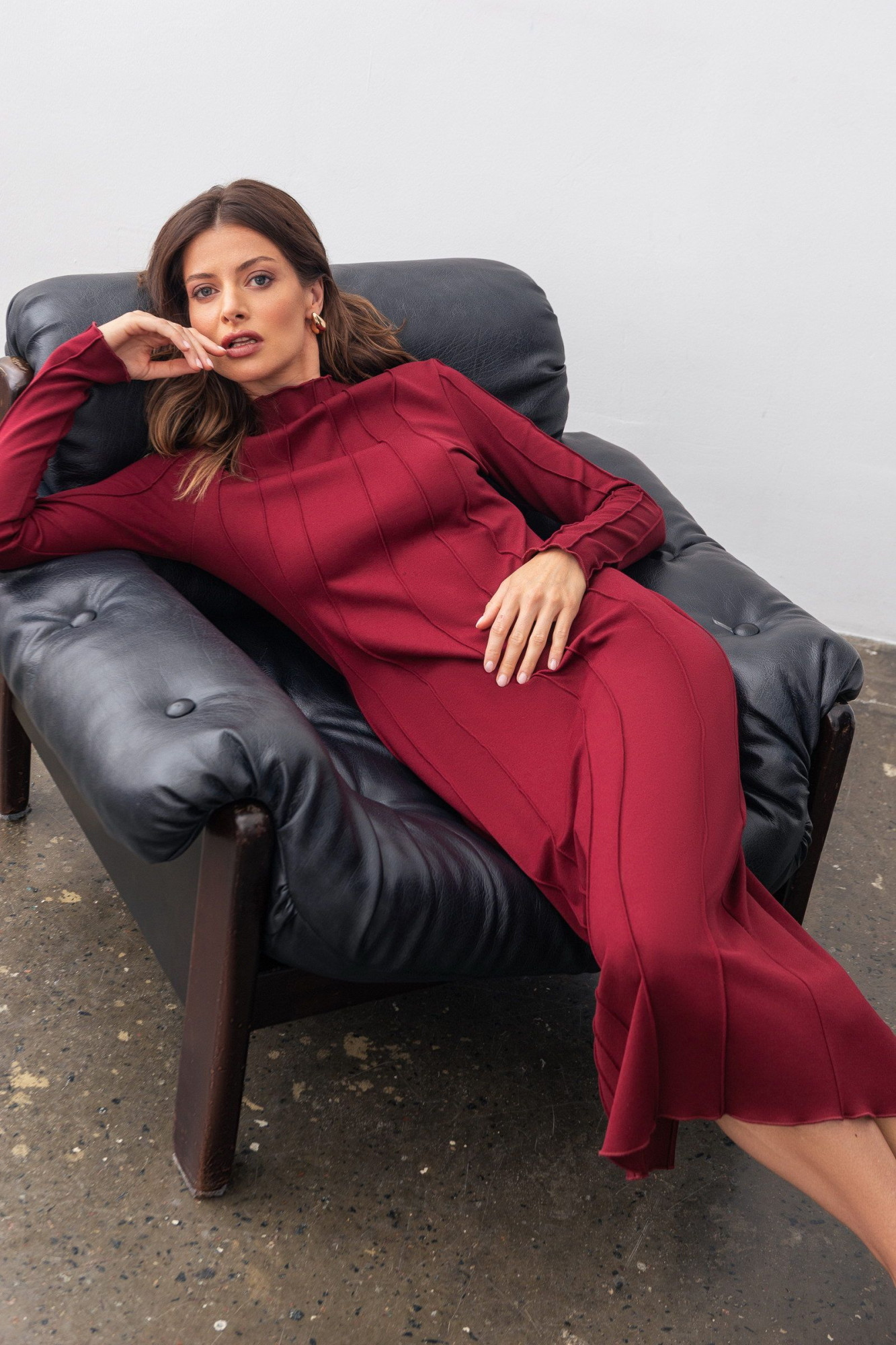 Сукня трикотажна бордова довжини міді Тіарі