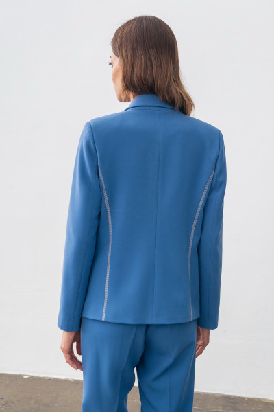 Однобортний жакет блакитного кольору з накладними кишенями Мішель 01