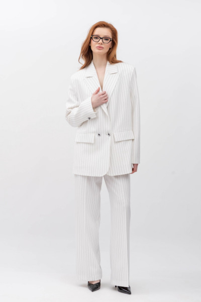 Брюки з костюмної тканини у вертикальну смужку Ренті