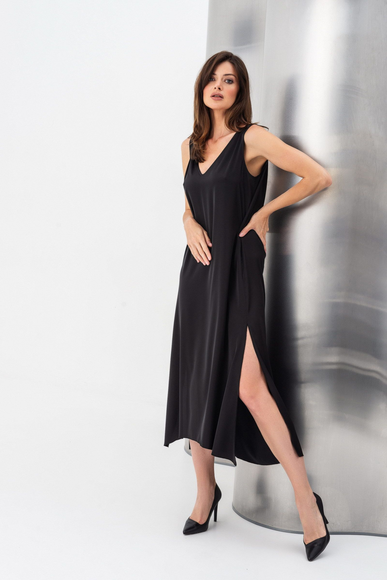 Сукня максі чорна  вільного силуету Нєжин