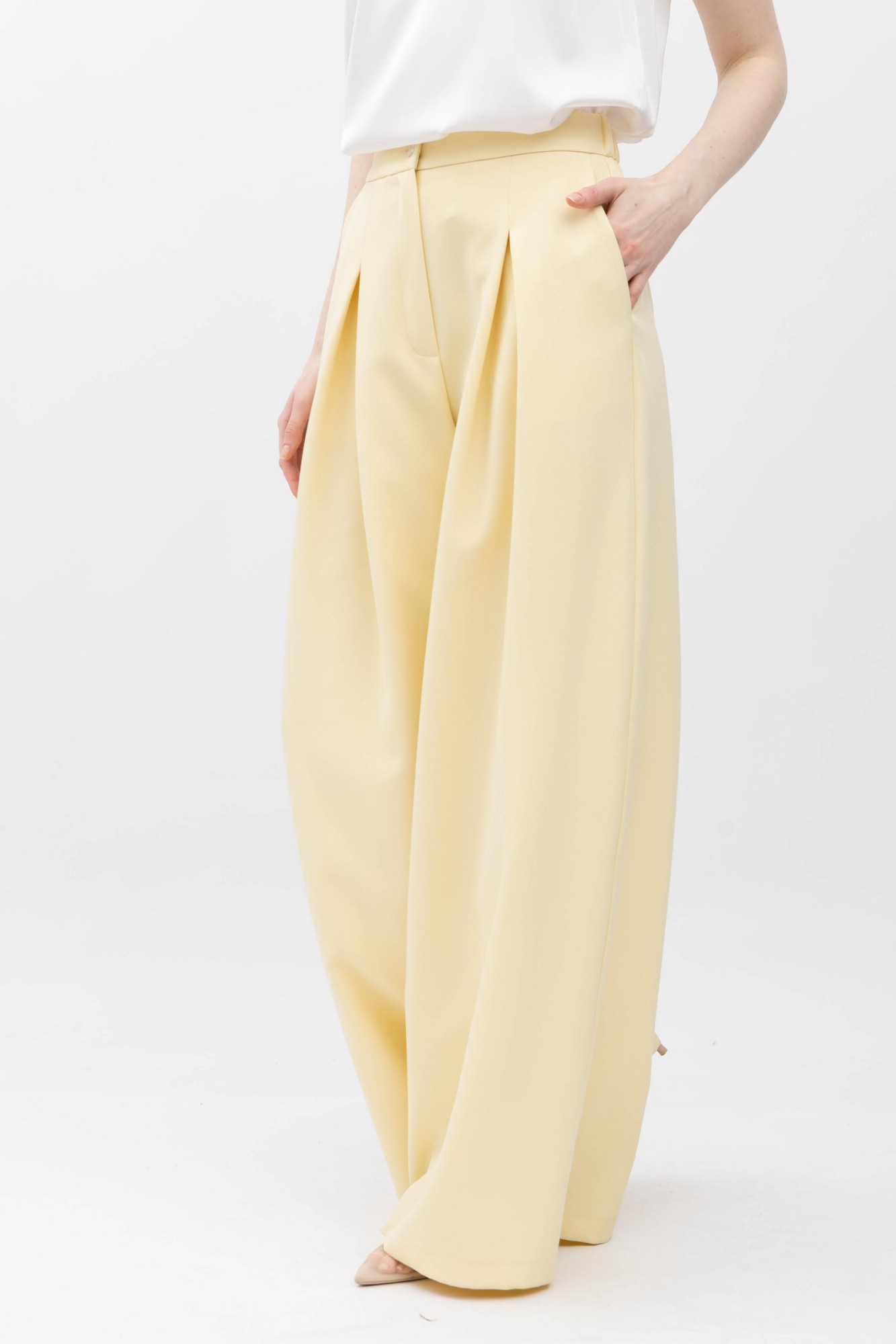 Широкі брюки з костюмної тканини жовтого  кольору Ліама 02