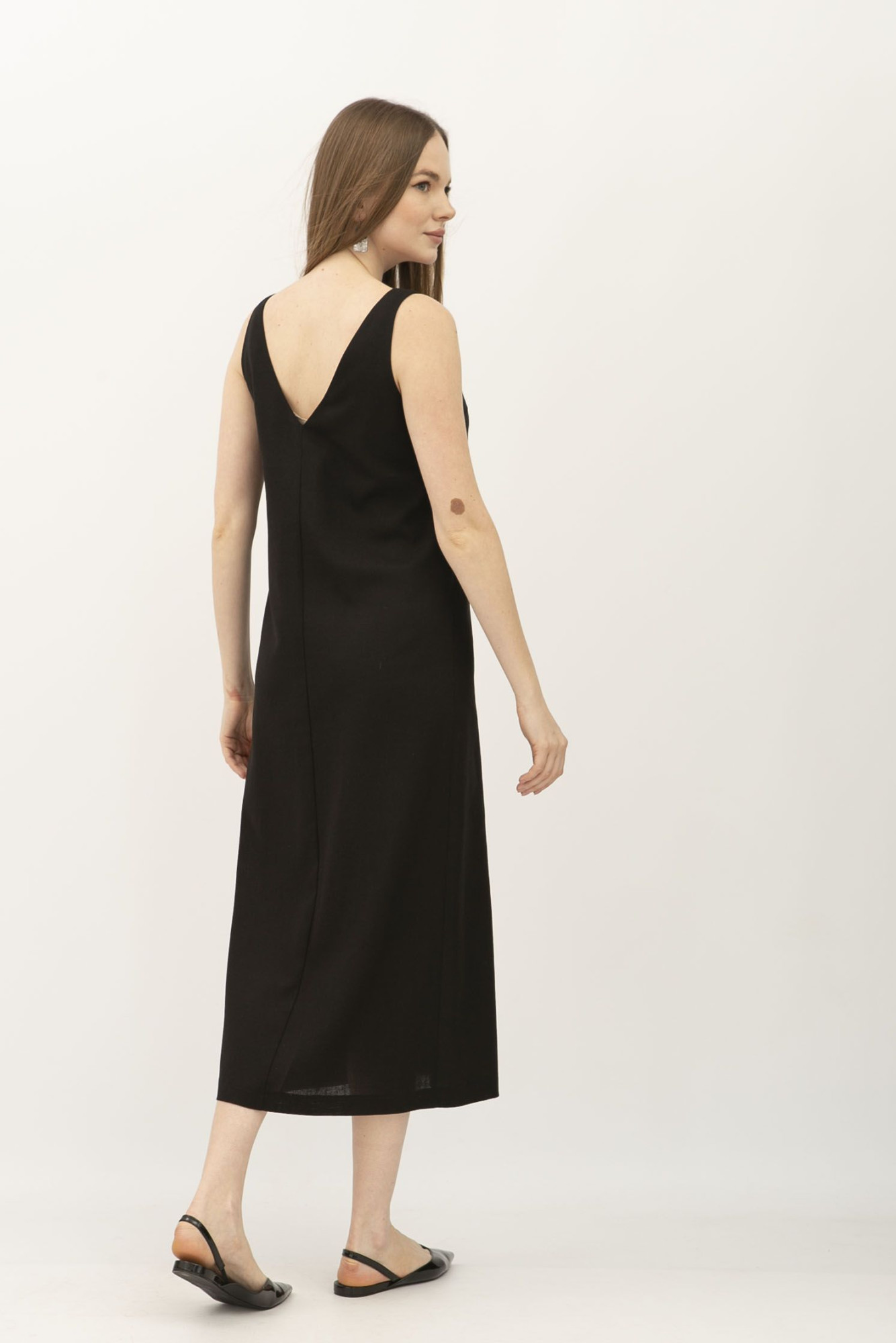 Лляний сарафан довжини міді чорного кольору Фарлі 08