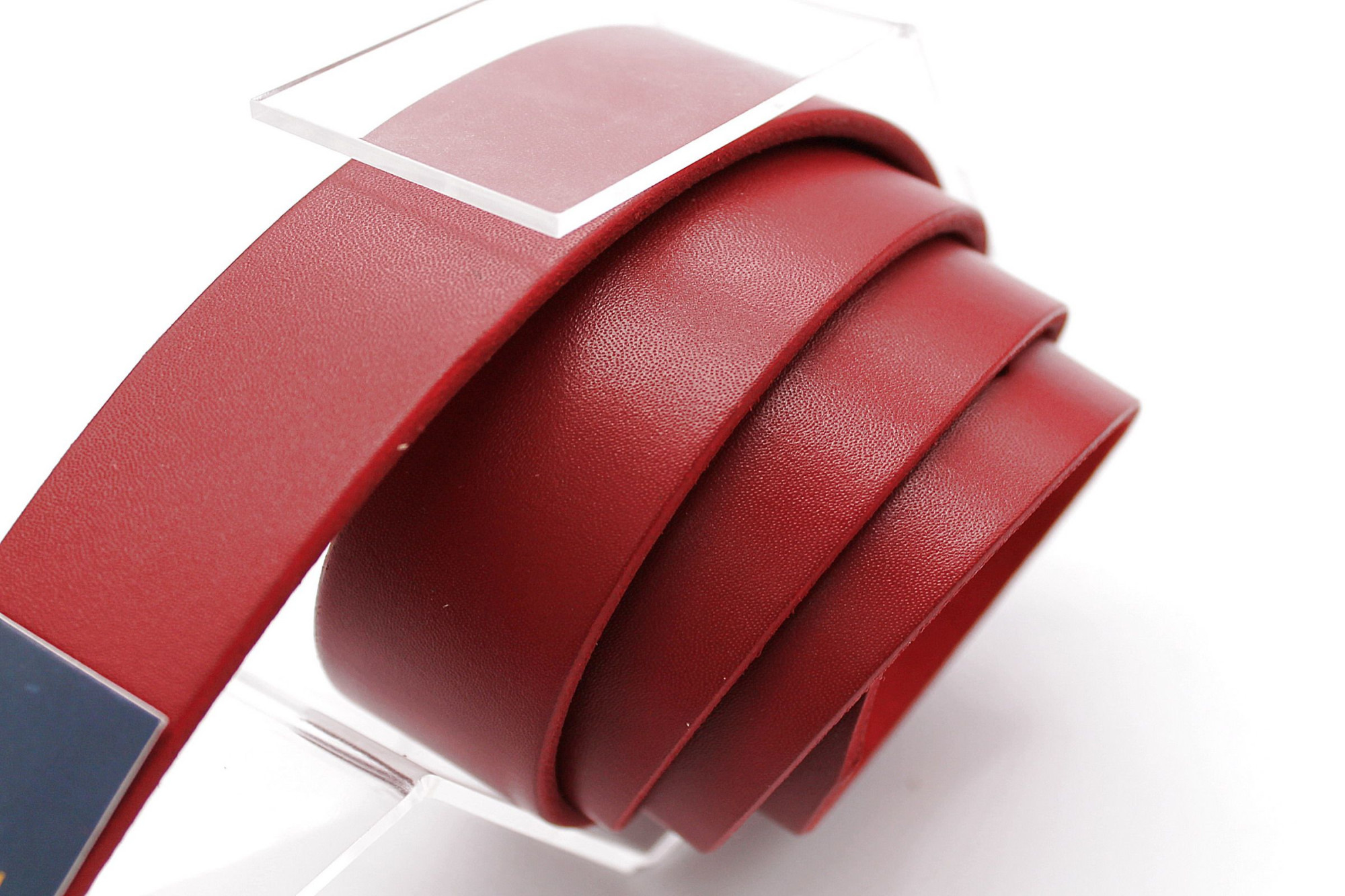 Жіночий ремінь з натуральної шкіри червоного кольору 530/159