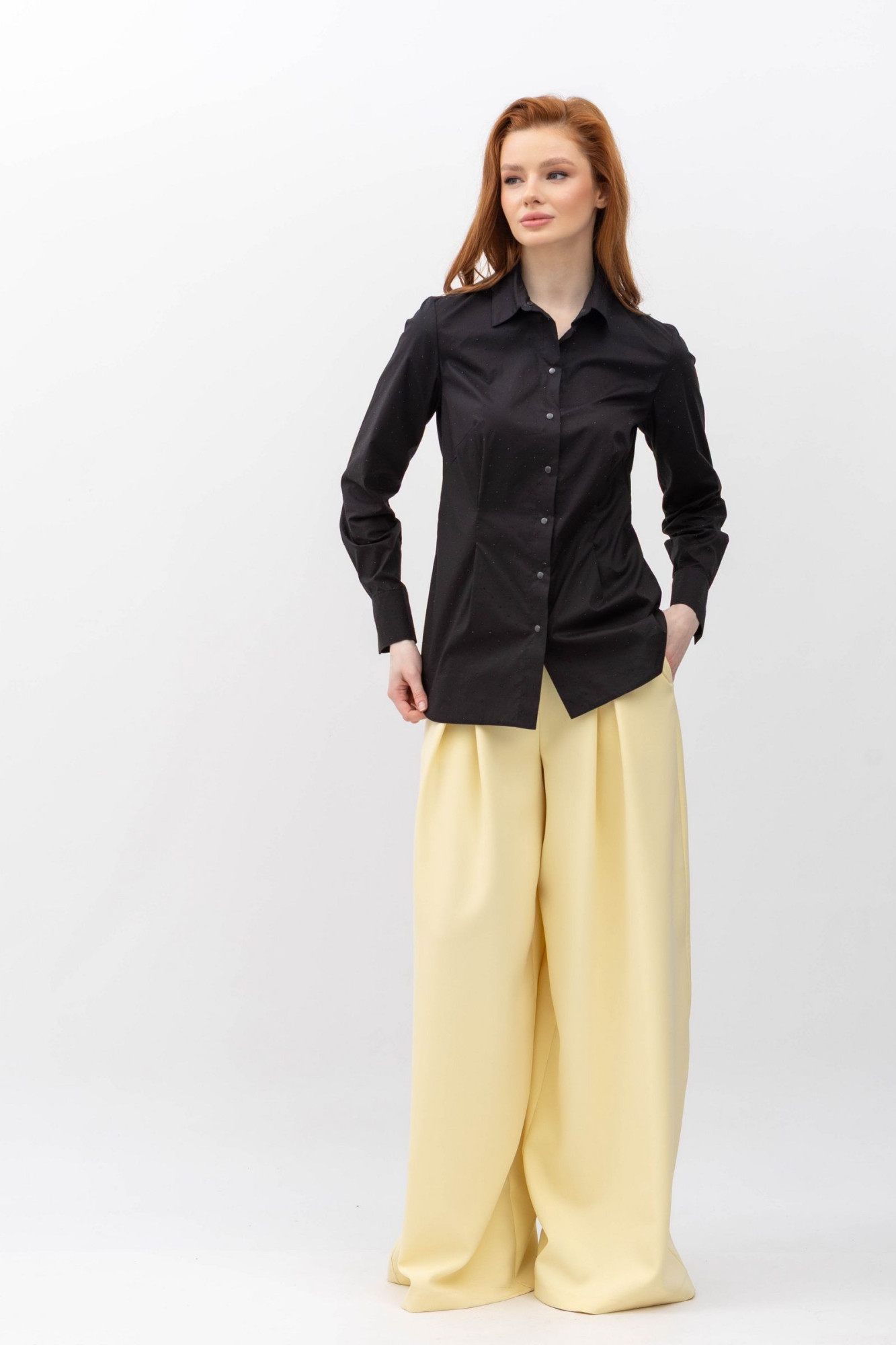 Класична котонова блуза чорного кольору Тенат 11