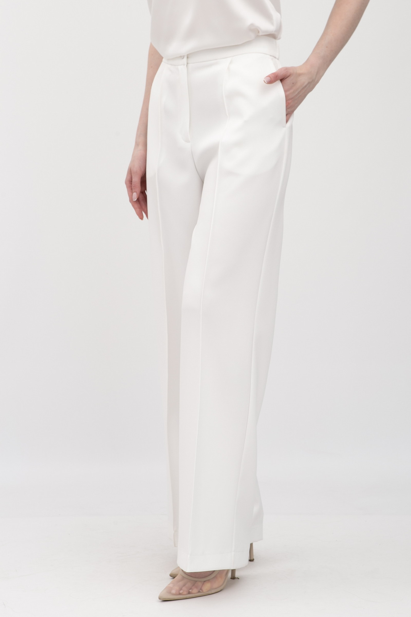 Брюки з костюмної тканини молочного кольору Аквас