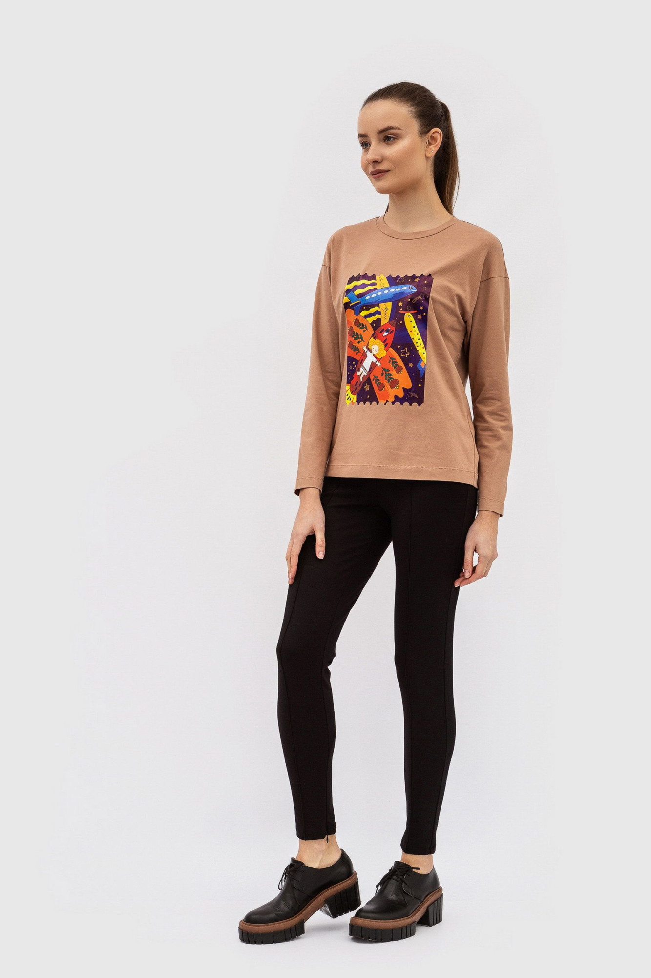 Лонгслів Бежевий Пєнаро 02