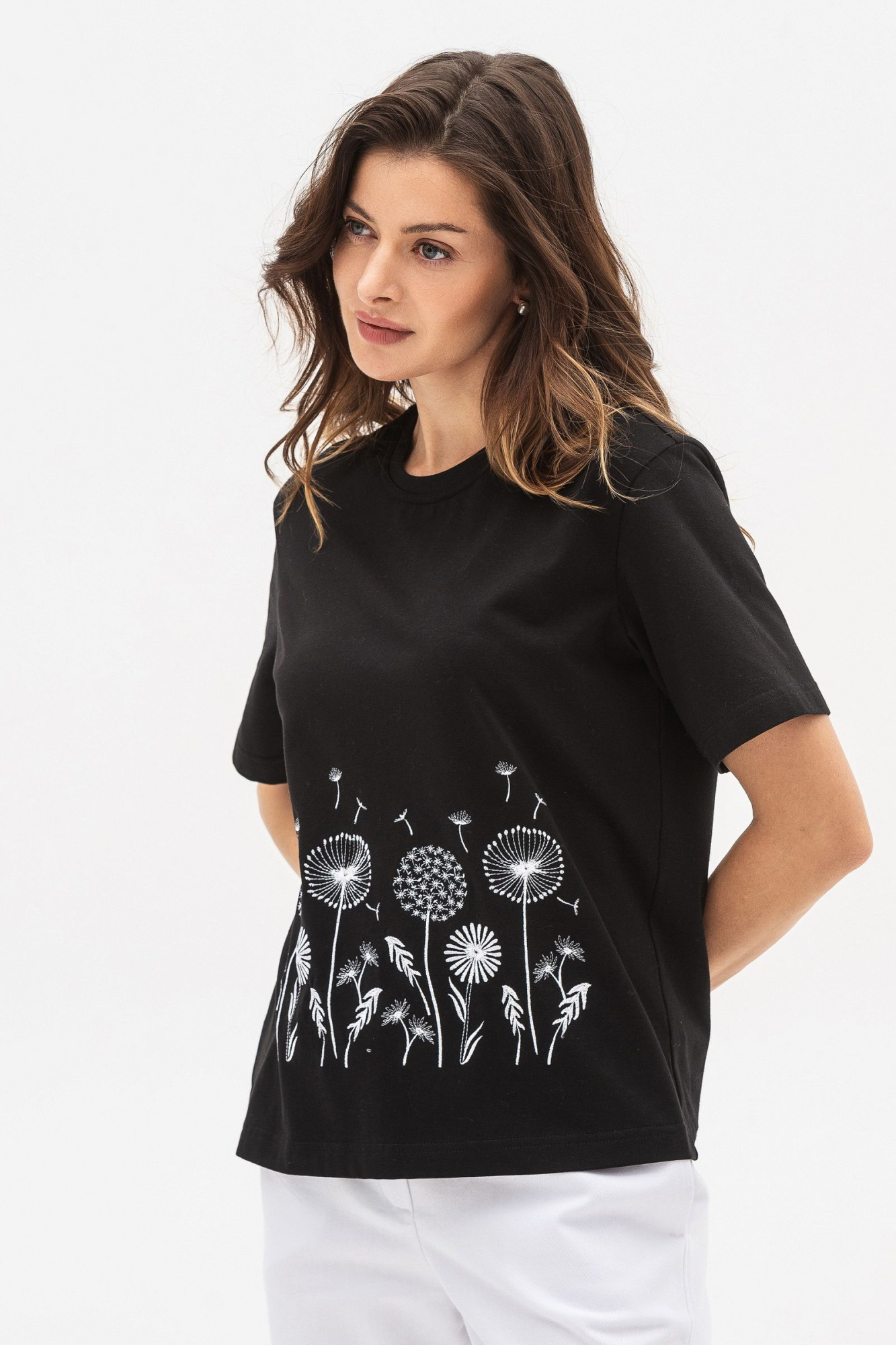 Трикотажна футболка чорного кольору Лаліса 01