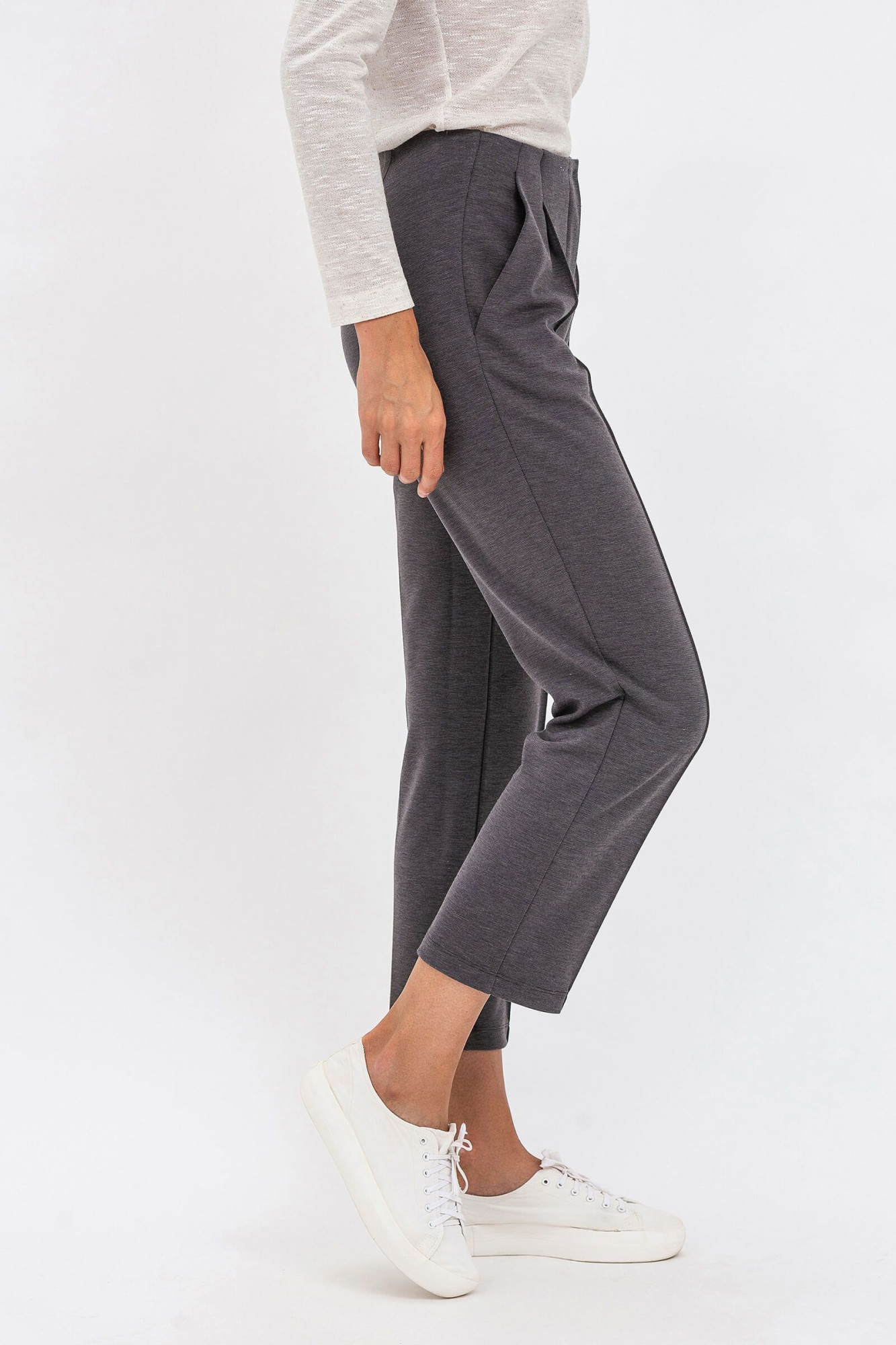 Жіночі класичні штани із трикотажу зі стрілками Гіада