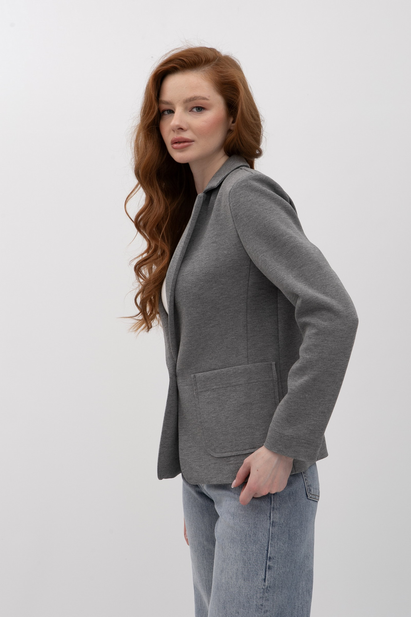 Однобортний сірий  жакет з трикотажу Сноу 19