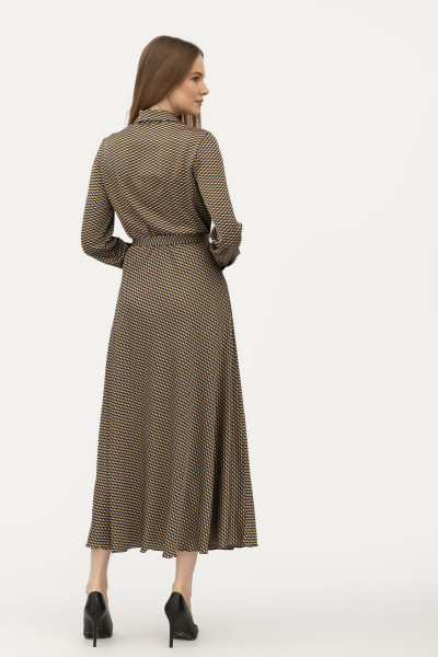 Сукня міді вільного силуету з шовку Тарті 02