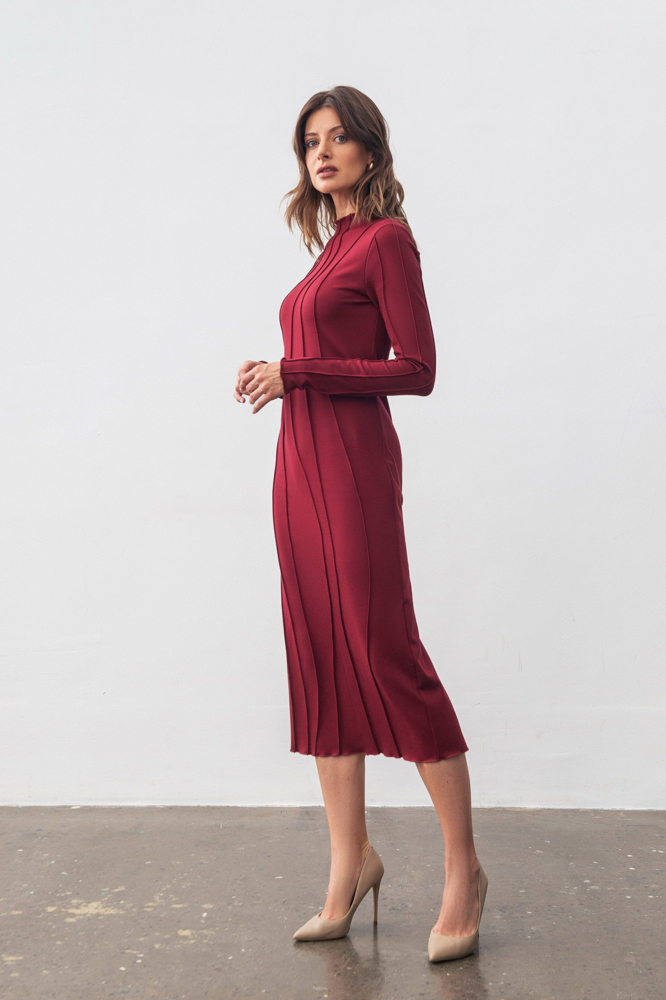 Сукня трикотажна бордова довжини міді Тіарі