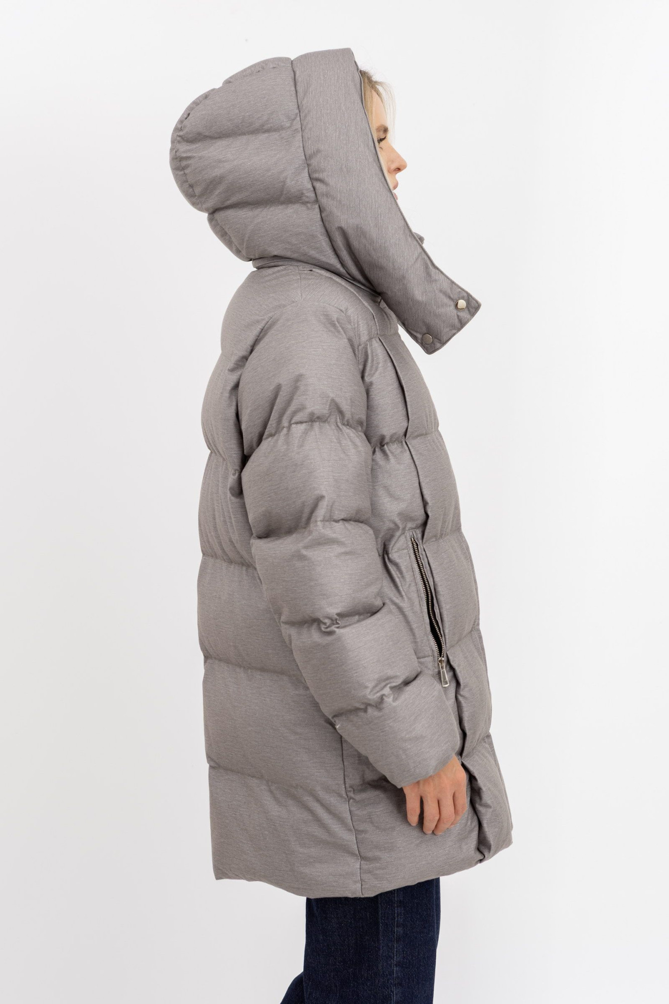 Стьобаний пуховик зі знімним капюшоном 2403/2024