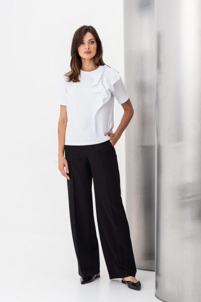 Трикотажна білі футболка Занда