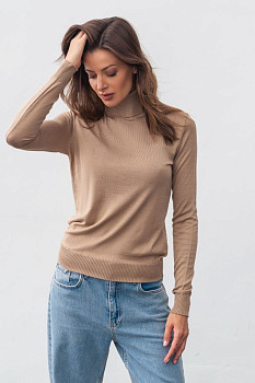 Гольф бежевого кольору з високим коміром 24205005