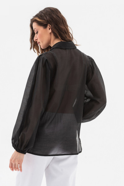 Блуза вільного крою чорного кольору Левіта 02