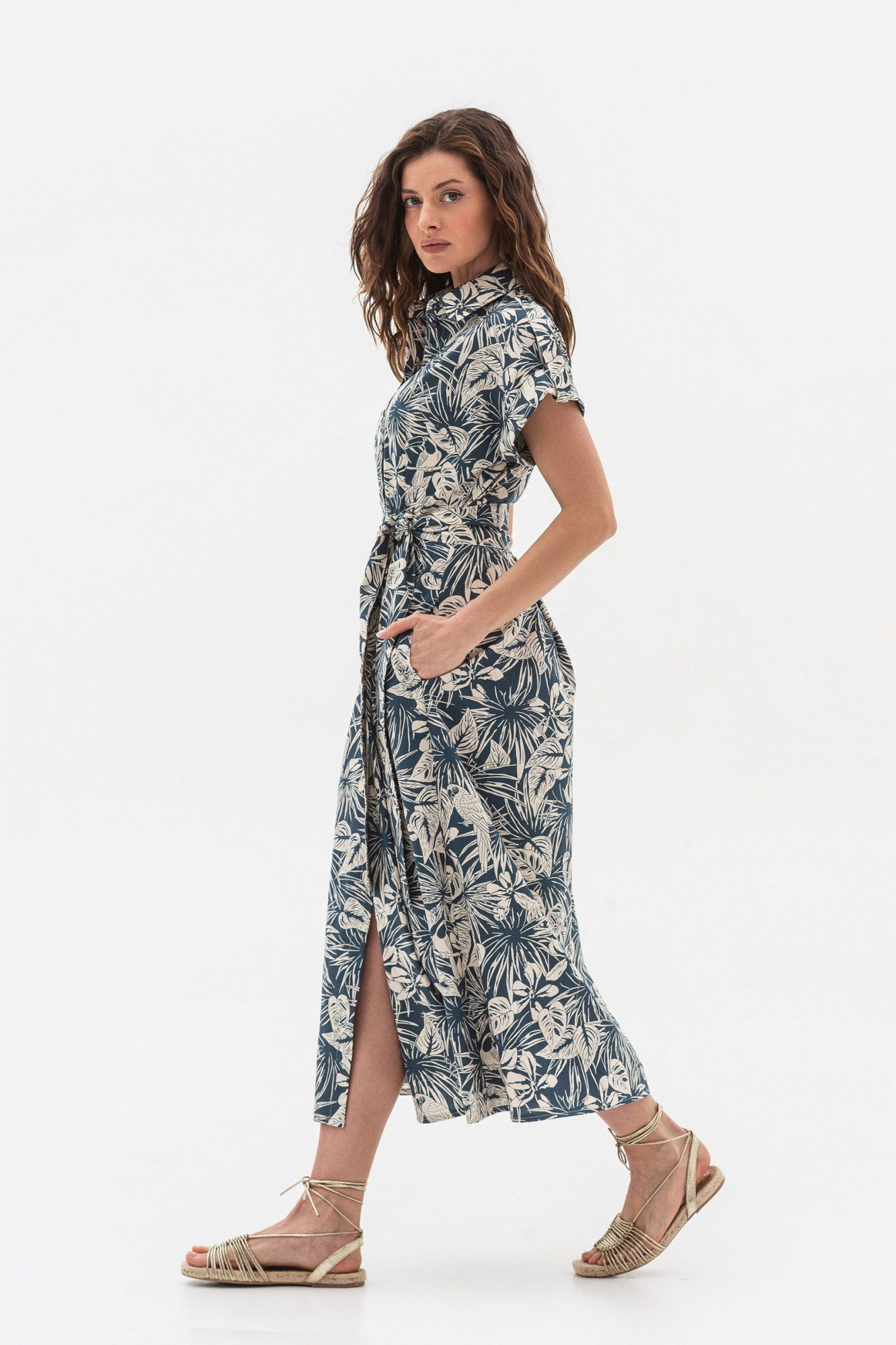 Лляна сукня довжини міді синього кольору Ексанта 01