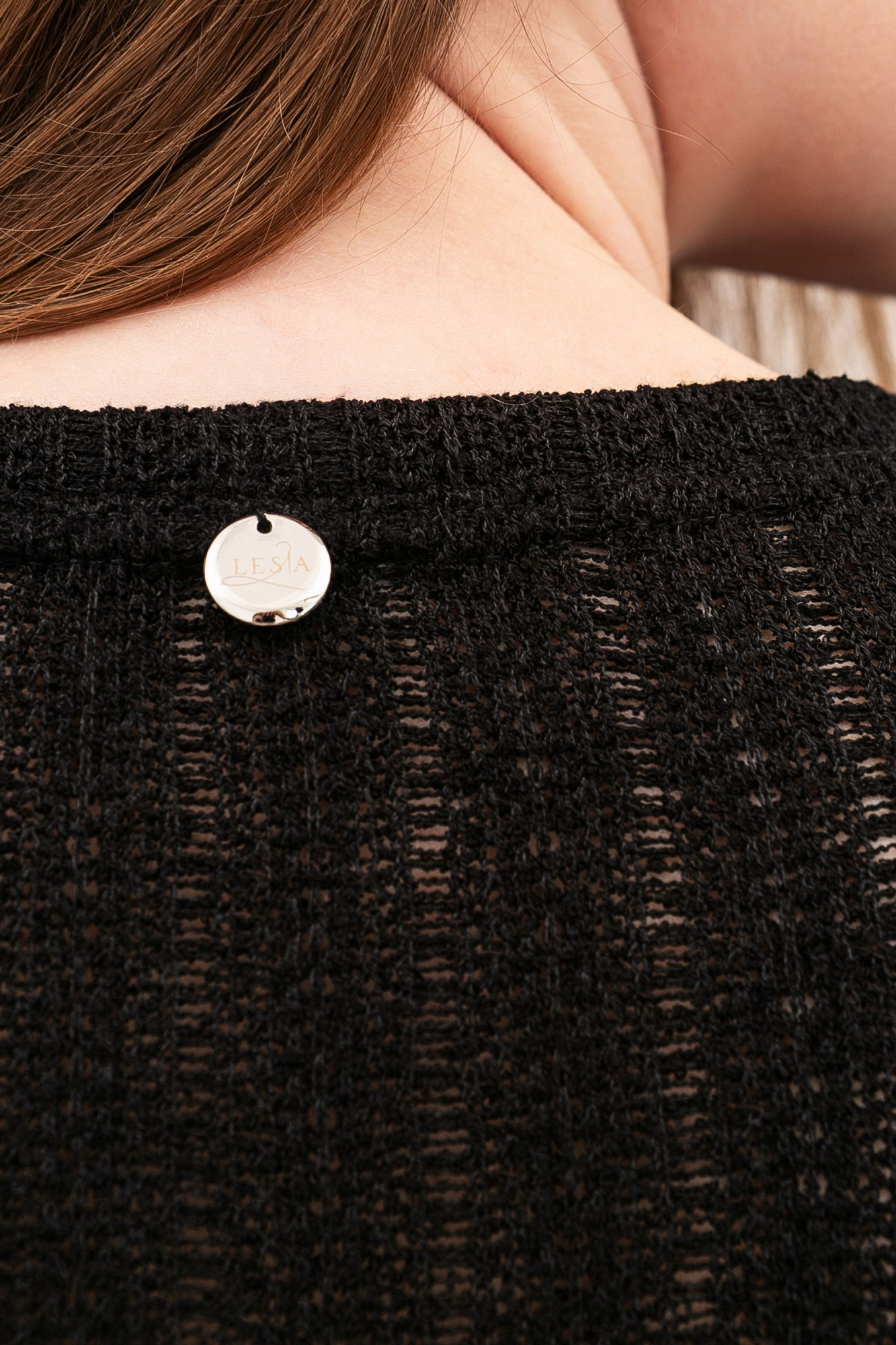 Трикотажна сукня  довжини міді з коротким рукаво чорного кольору Екліна 11