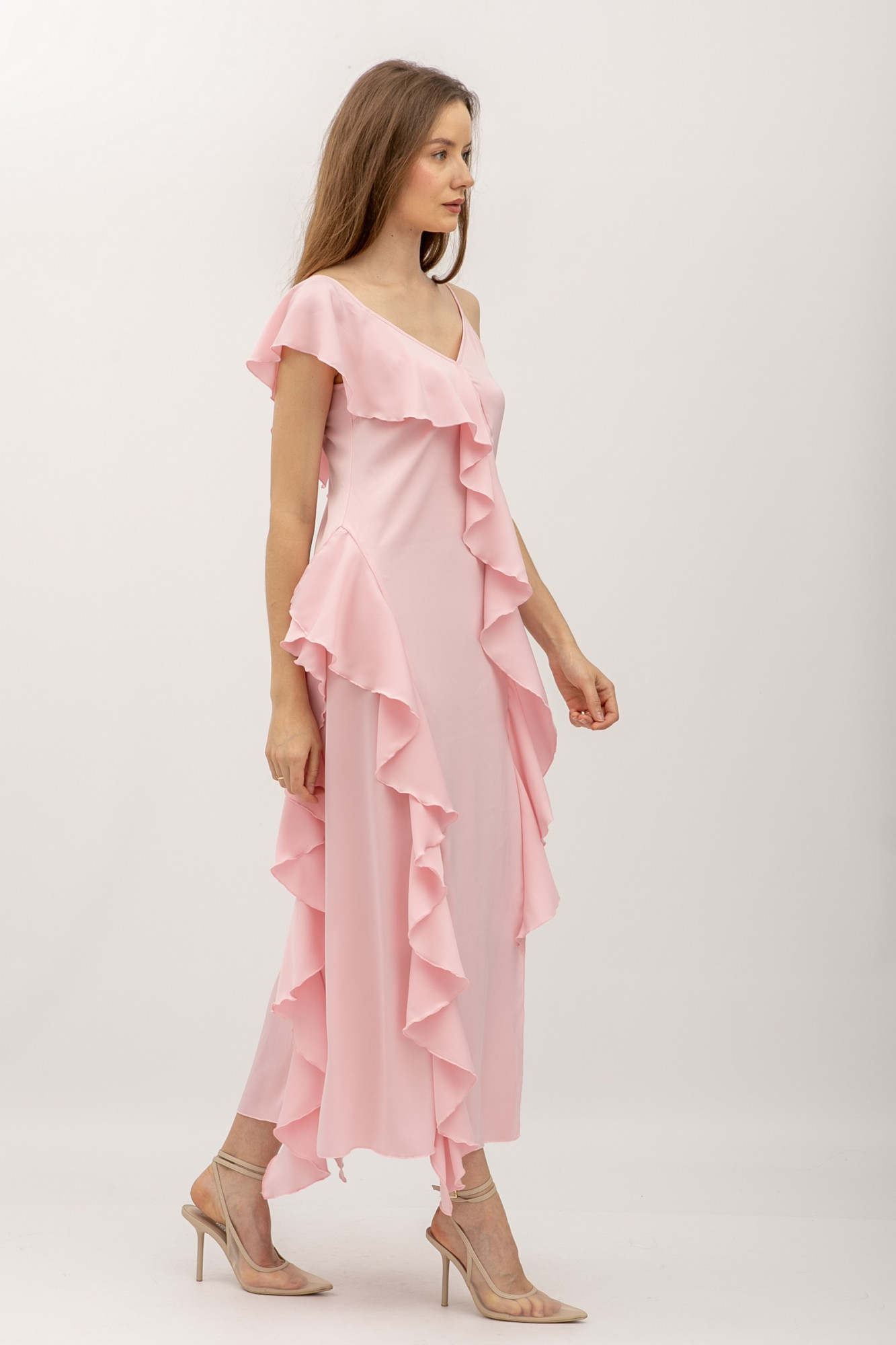 Шифонова сукня напівприталеного силуету довжини міді рожевого кольору Мірелі 03