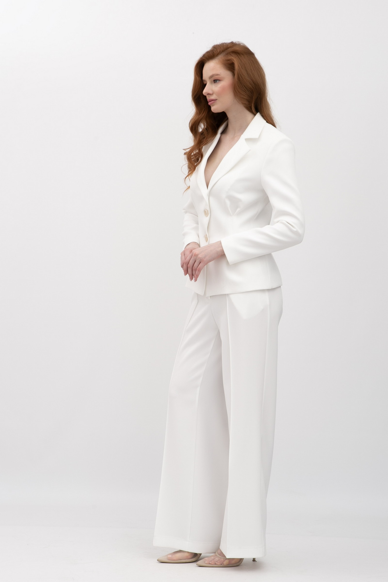 Однобортний жакет молочний Аквас